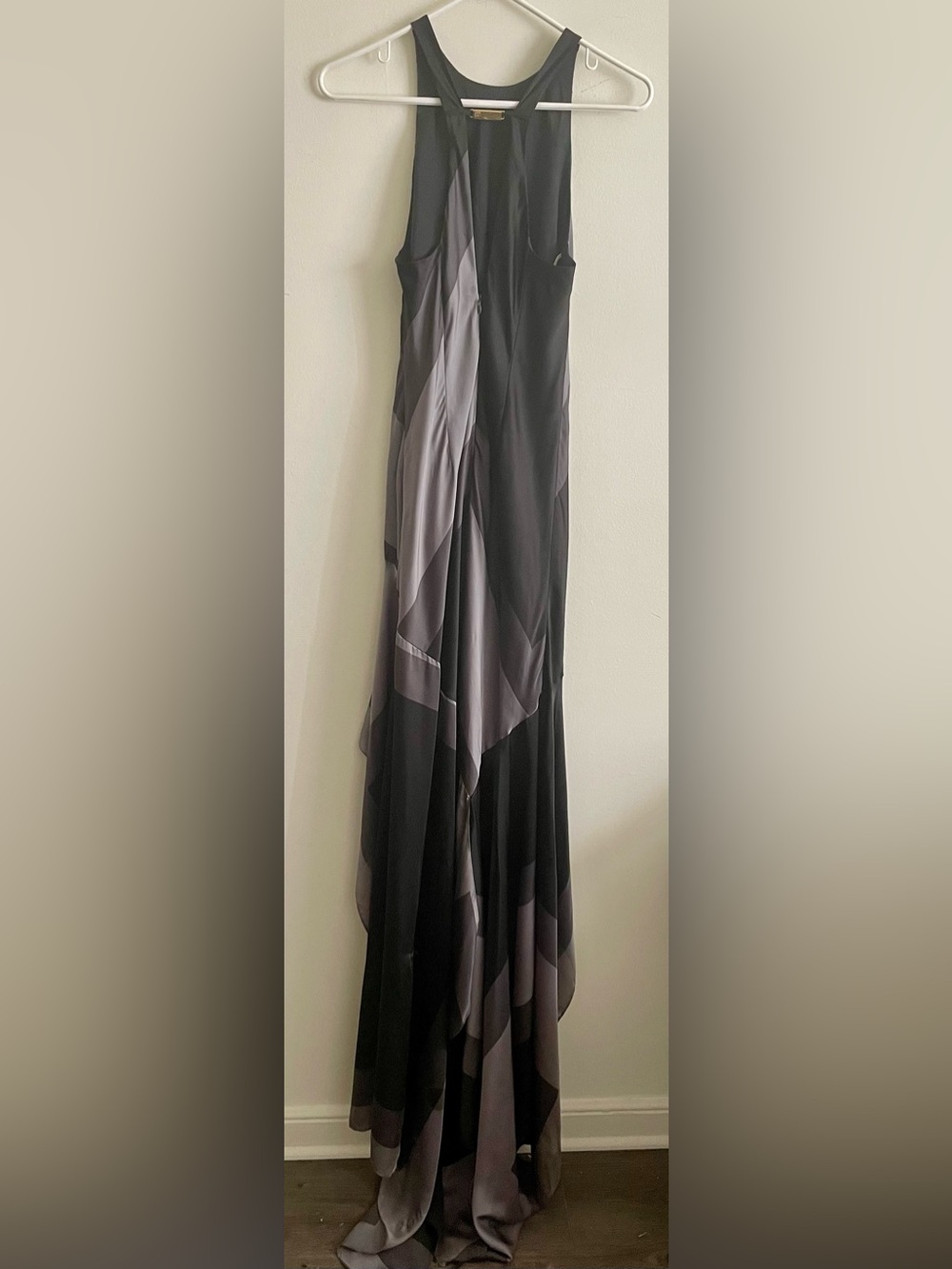 💀 Halston Heritage Satin Formal Evening Gown Dress 💀 - Picture 6 of 11